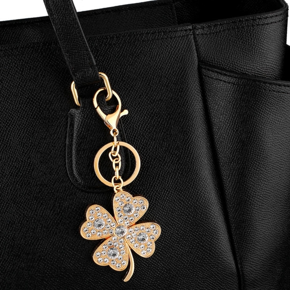 ‼️CLEARANCE PRICE FIRM‼️🍀Four Leaf Clover Keychain🍀